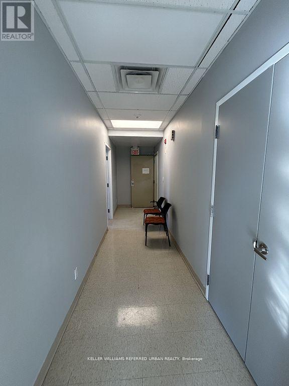 202 - 10132 Yonge Street, Richmond Hill, Ontario  L4C 1T6 - Photo 8 - N13715110