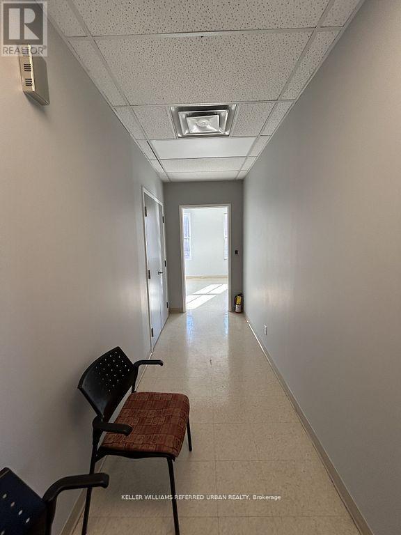 202 - 10132 Yonge Street, Richmond Hill, Ontario  L4C 1T6 - Photo 9 - N13715110