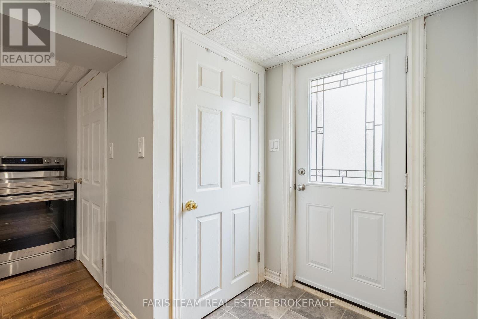 10 Karen Crescent, Orillia, Ontario  L3V 3H1 - Photo 20 - S13715082