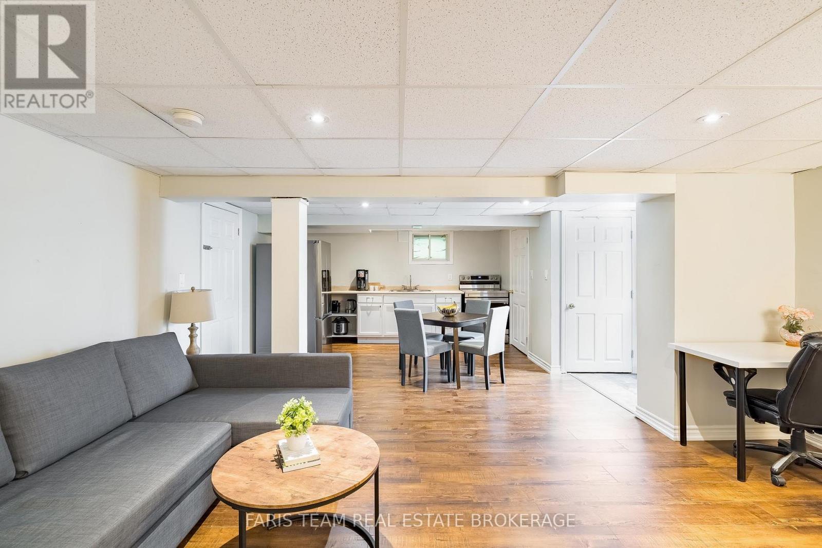 10 Karen Crescent, Orillia, Ontario  L3V 3H1 - Photo 25 - S13715082