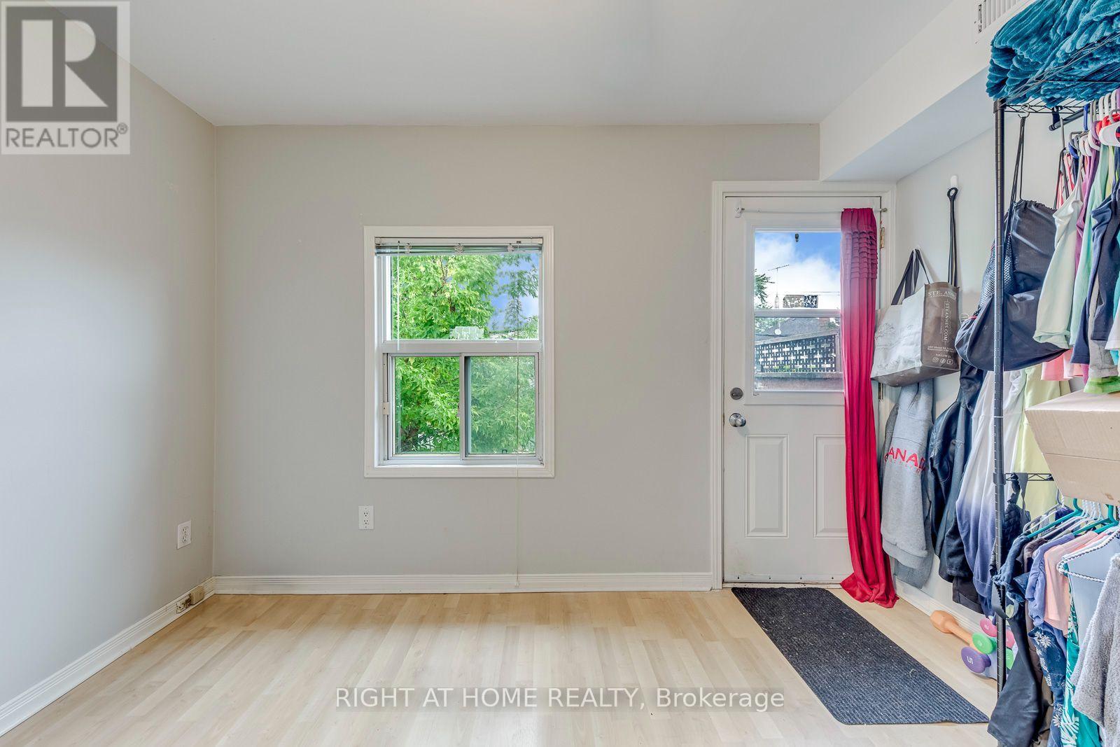 A - 3146 Dundas St Street W, Toronto, Ontario M6P 2A1 - Photo 23 - W13715138