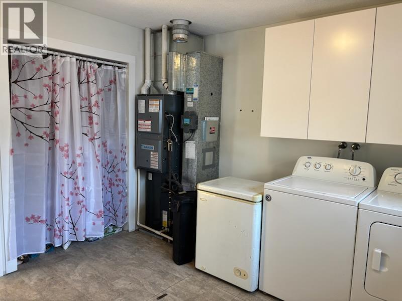 5503 South Vernon Court, Vernon, British Columbia  V1T 8N6 - Photo 15 - 10396138
