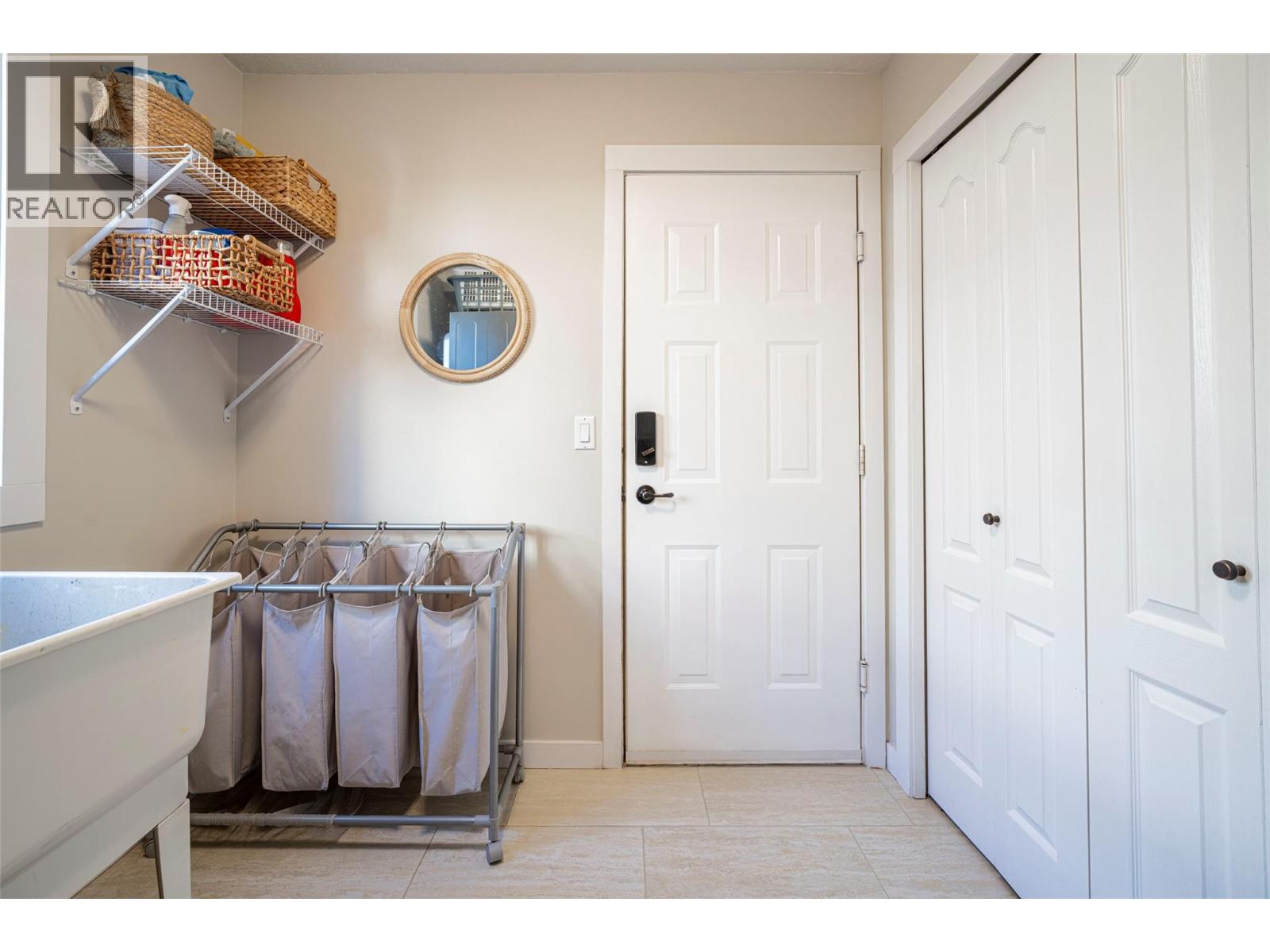 1867 Portland Avenue, Kelowna, British Columbia  V1V 1R9 - Photo 21 - 10398551