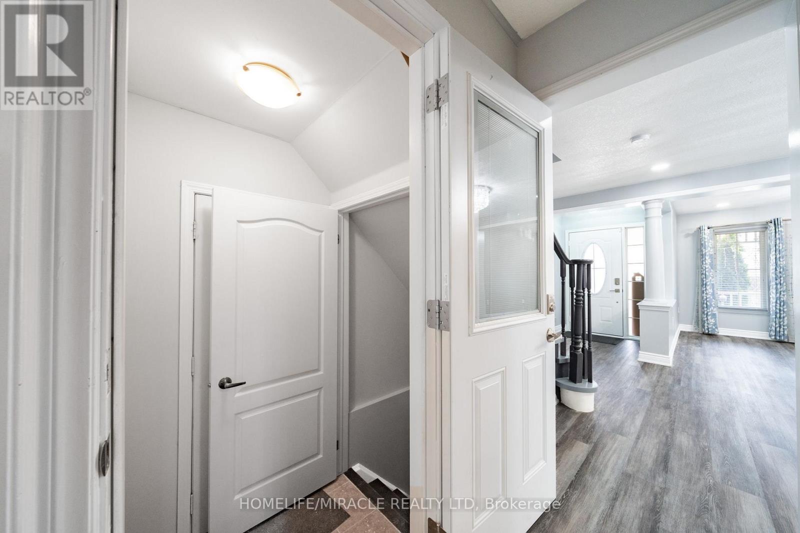 Upper - 151 Baldwin Drive, Cambridge, Ontario  N3C 0B3 - Photo 33 - X13715122