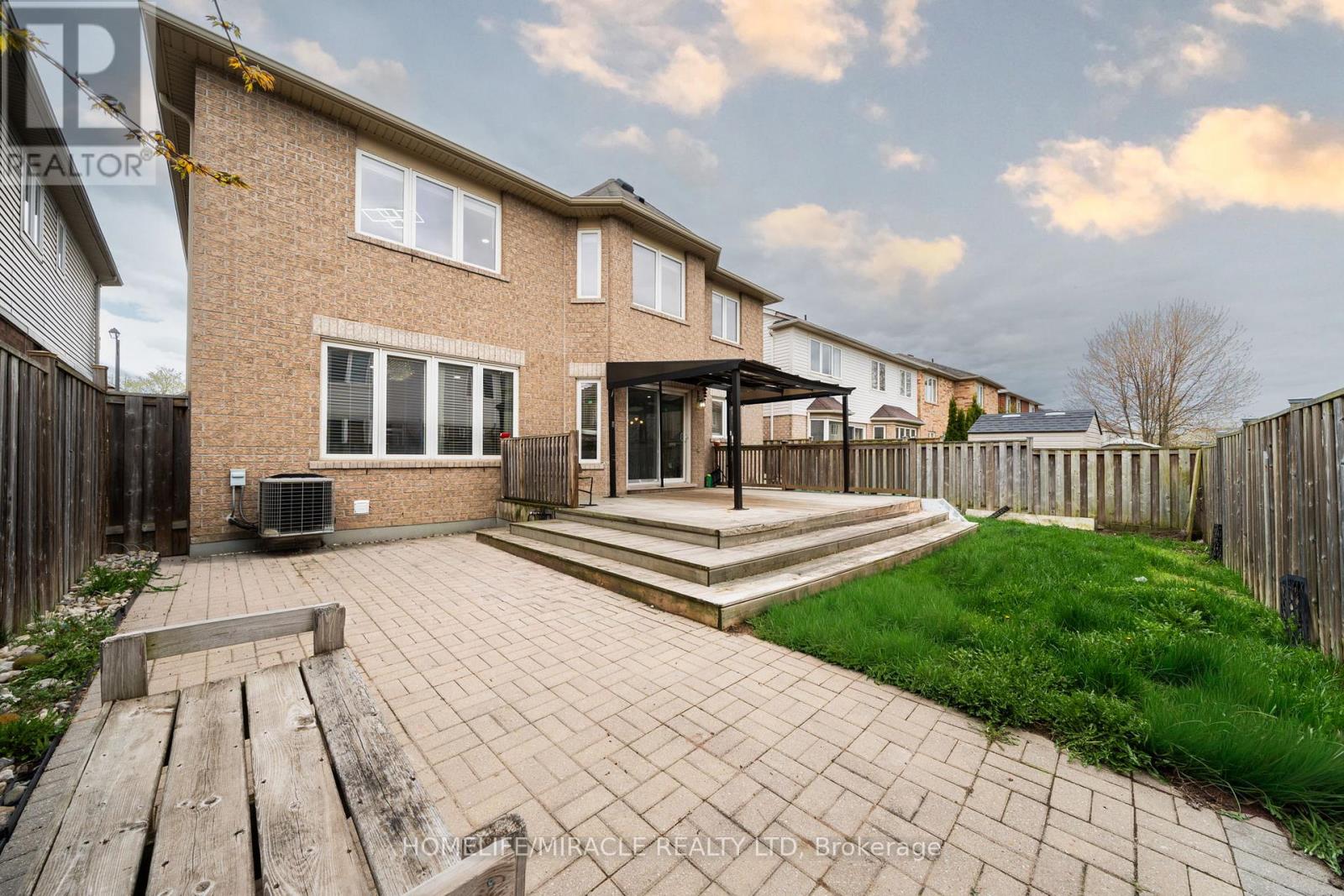 Upper - 151 Baldwin Drive, Cambridge, Ontario  N3C 0B3 - Photo 34 - X13715122