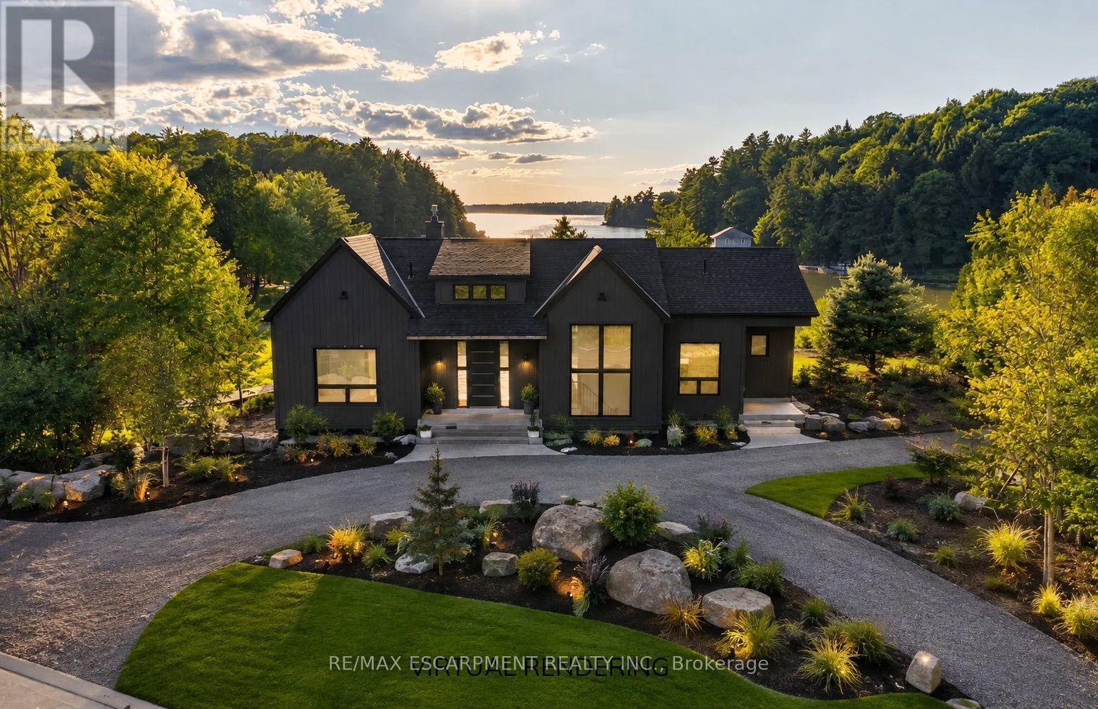 1641 BRACKENRIG ROAD, Muskoka Lakes, Ontario
