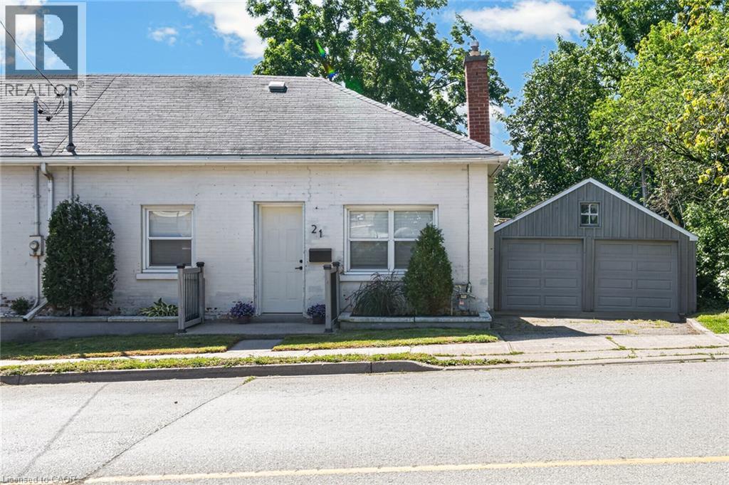 21 Cedar Street — photo 1