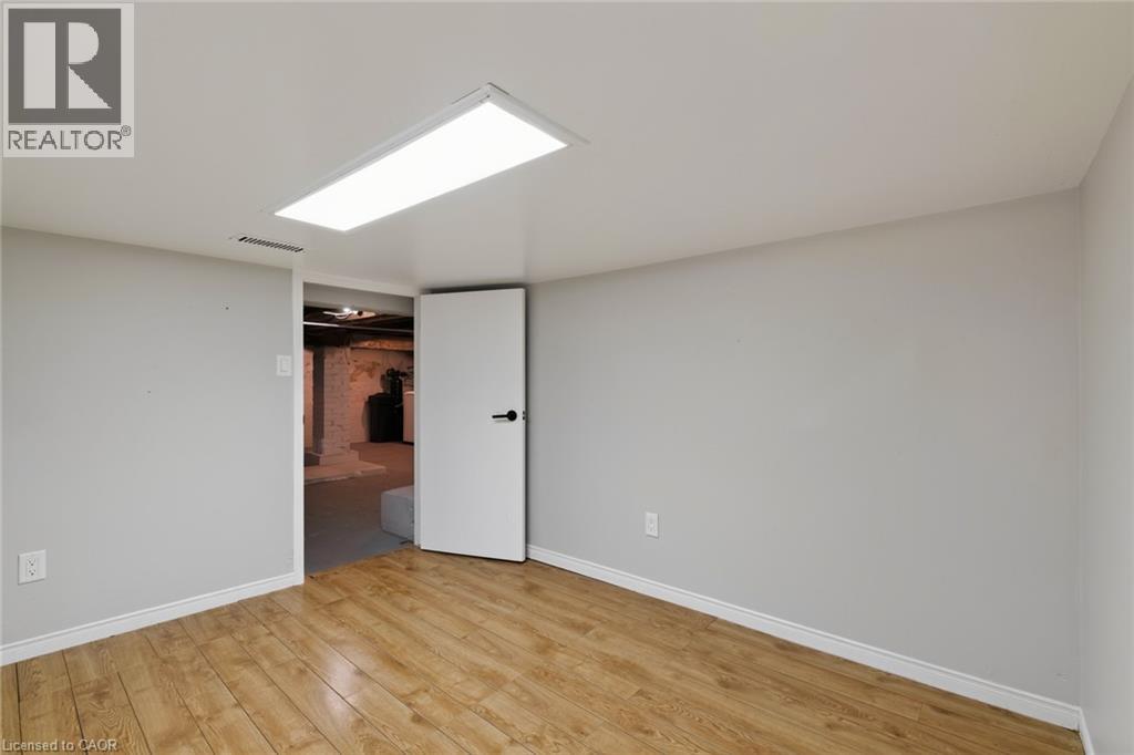 21 Cedar Street, Cambridge, Ontario  N1S 1T8 - Photo 30 - 40858421