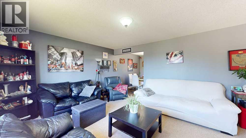 2195 Southview Drive SE, Medicine Hat, Alberta T1B 1R4 - Photo 7 - A2328636