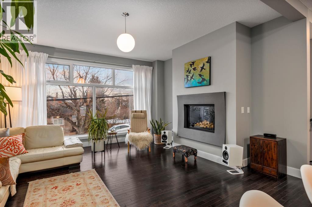 2915 17 Street SW, Calgary, Alberta  T2T 4N6 - Photo 8 - A2290603