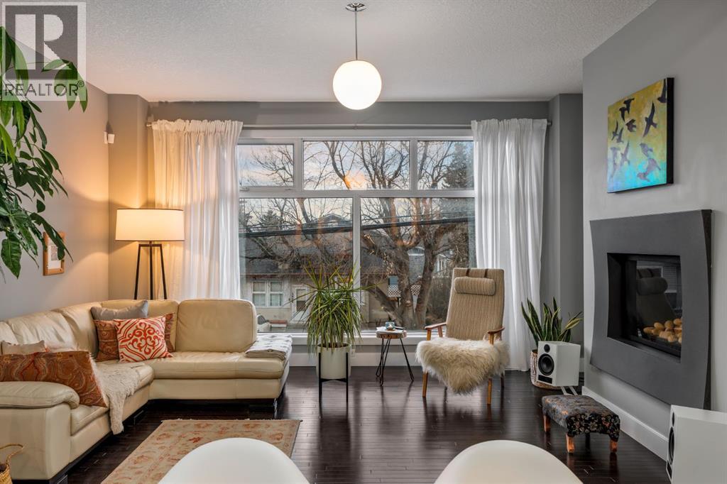 2915 17 Street SW, Calgary, Alberta  T2T 4N6 - Photo 9 - A2290603