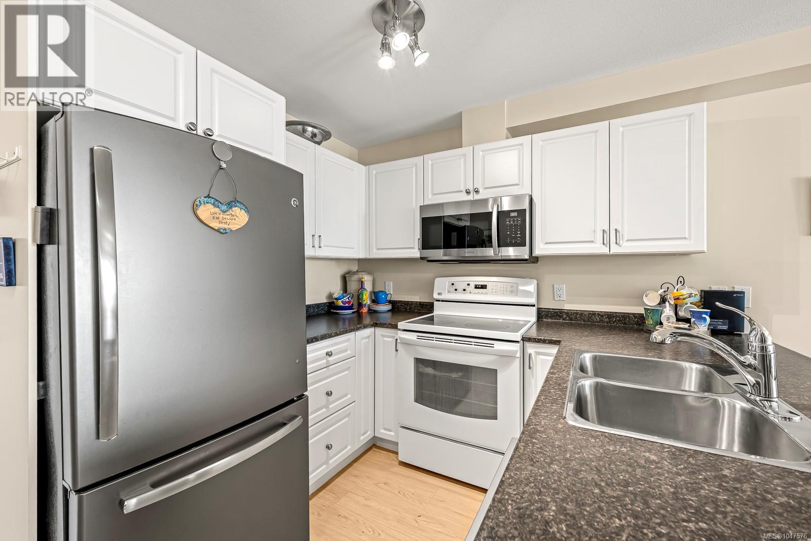 11 115 20th St, Courtenay, British Columbia  V9N 8B1 - Photo 12 - 1047576