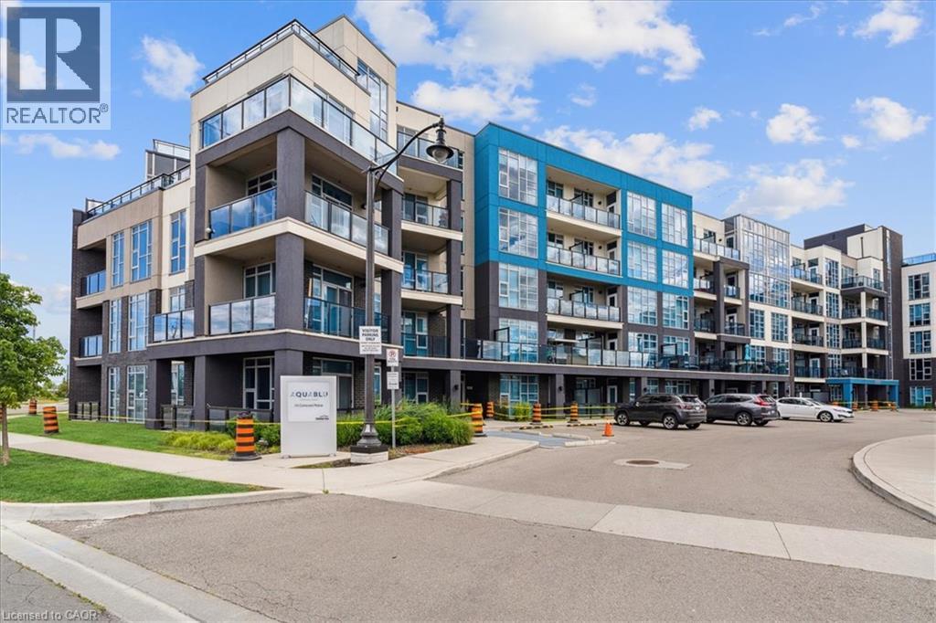 10 CONCORD Place Unit# 404, Grimsby, Ontario