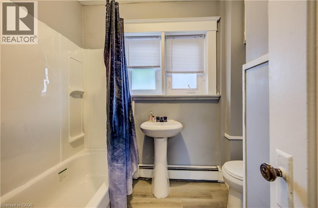 698 King Street W, Kitchener, Ontario  N2G 1E2 - Photo 26 - 40858386