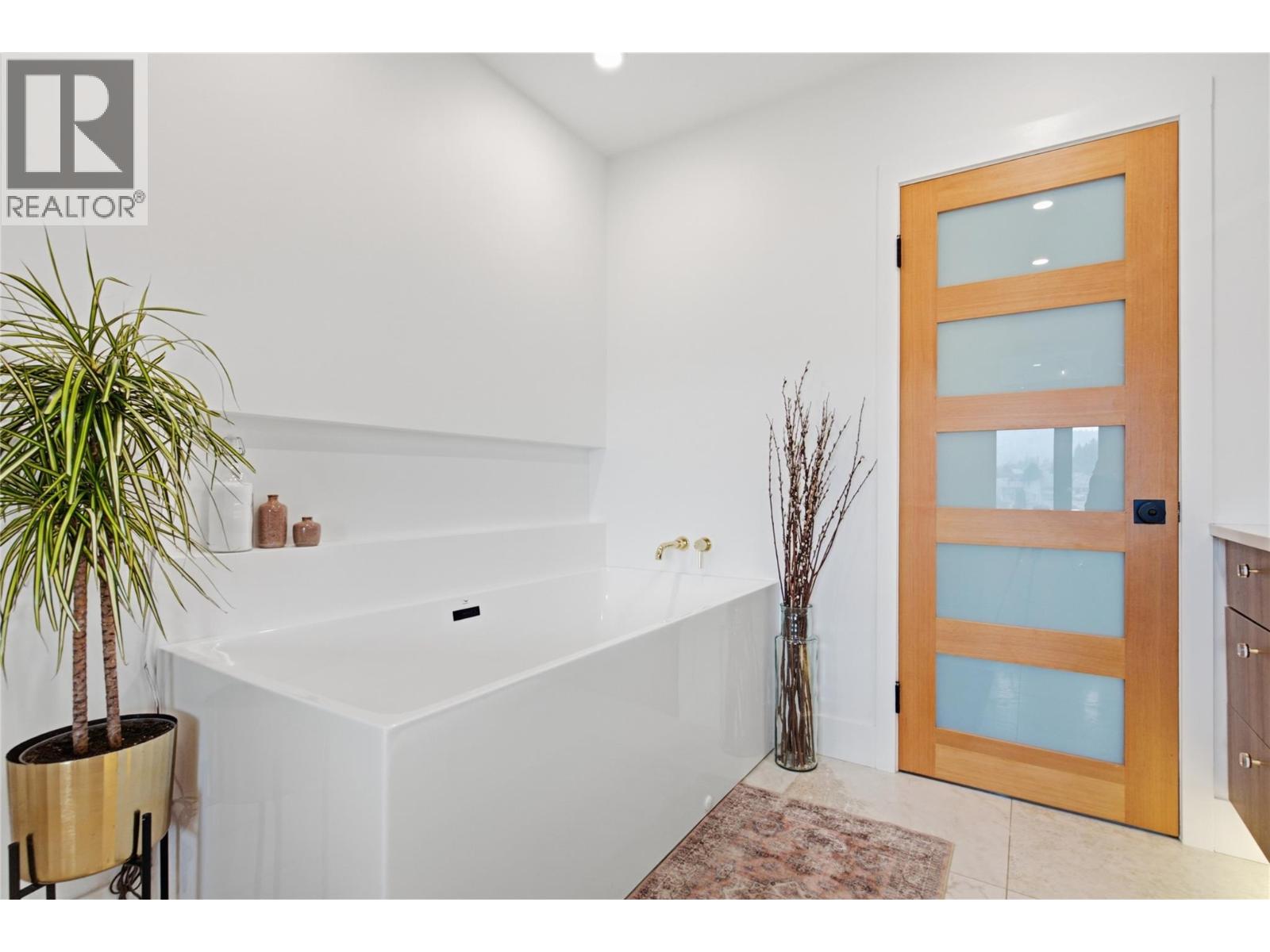 1808 & 1860 Shuswap Road E Lot# C & D, Kamloops, British Columbia  V2H 1S9 - Photo 41 - 10398232