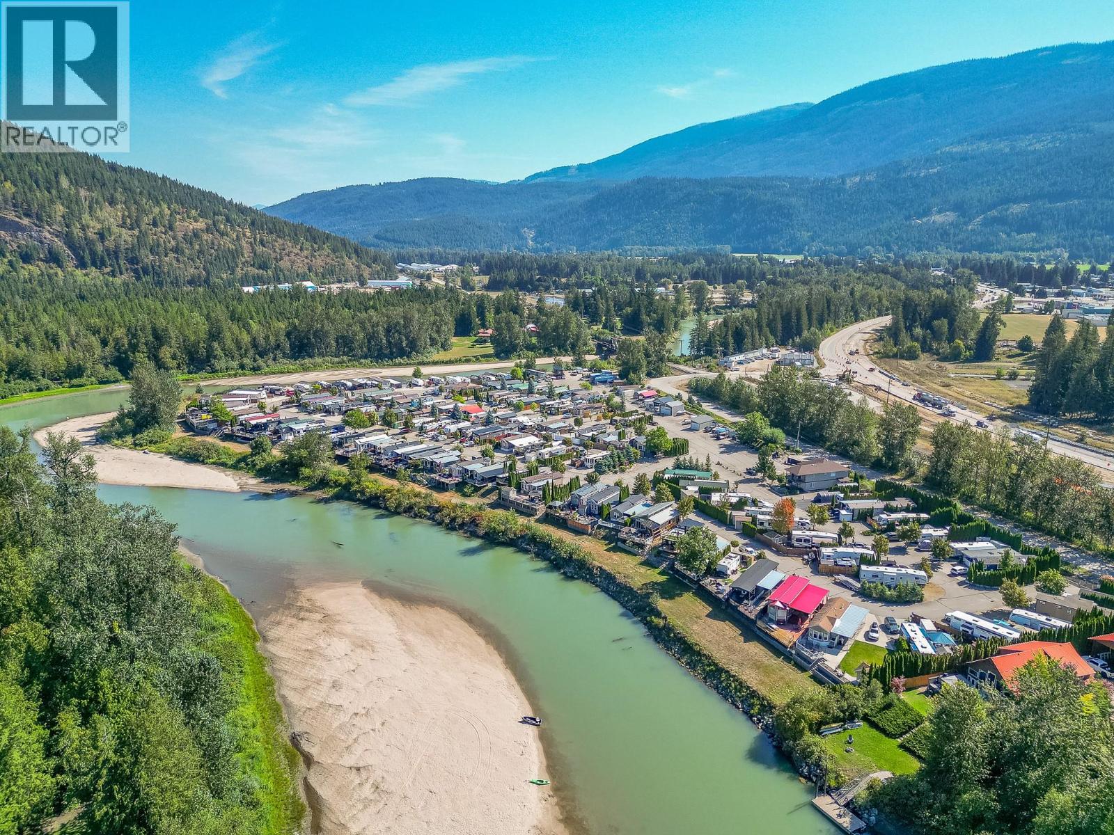 1383 Silver Sands Road Unit# 30, Sicamous, British Columbia  V0E 2V4 - Photo 35 - 10398648