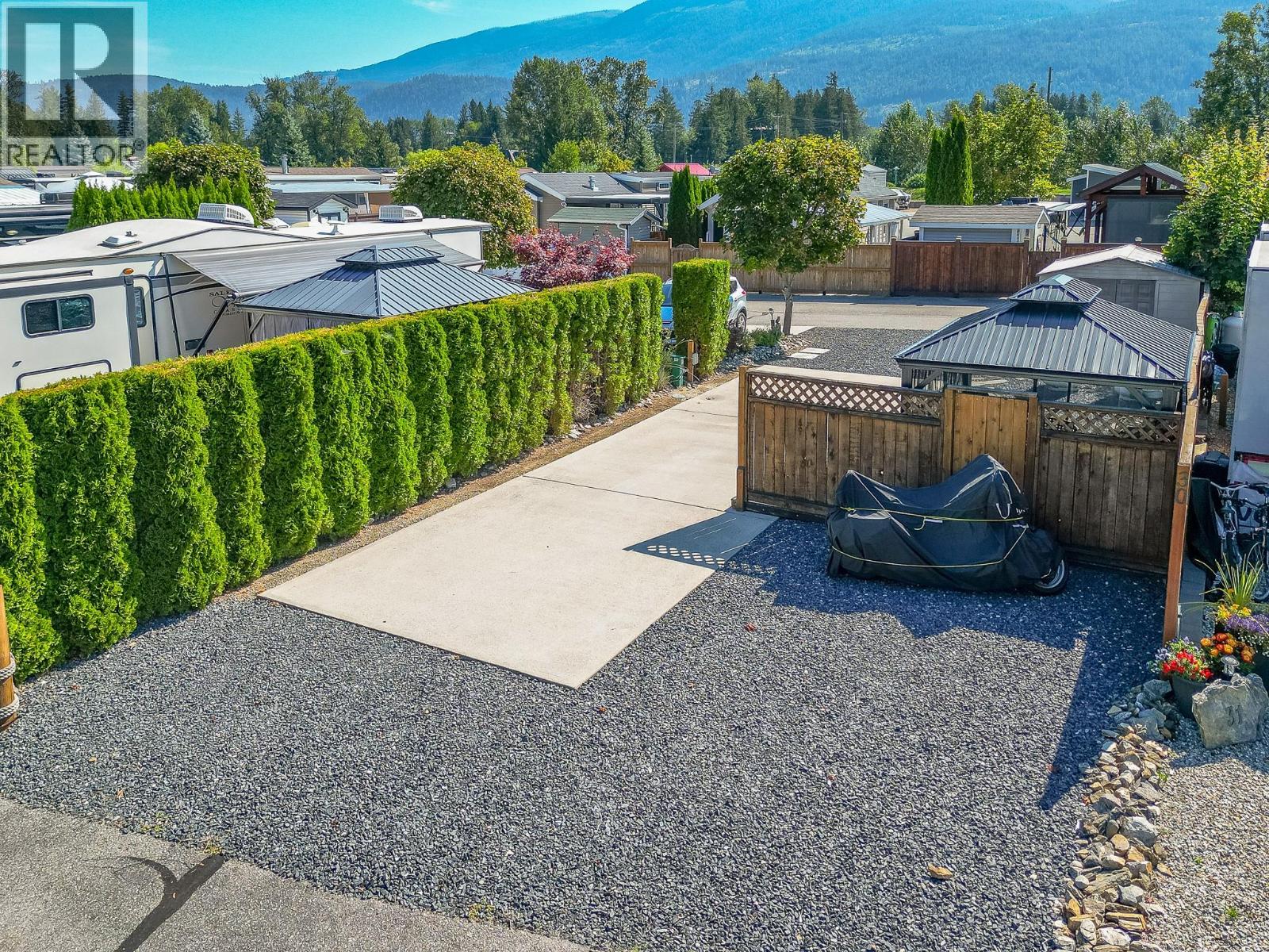 1383 Silver Sands Road Unit# 30, Sicamous, British Columbia  V0E 2V4 - Photo 40 - 10398648