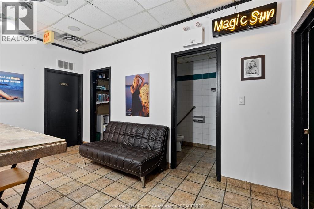 4756 Tecumseh Road East, Windsor, Ontario  N8T 1B7 - Photo 17 - 26020888