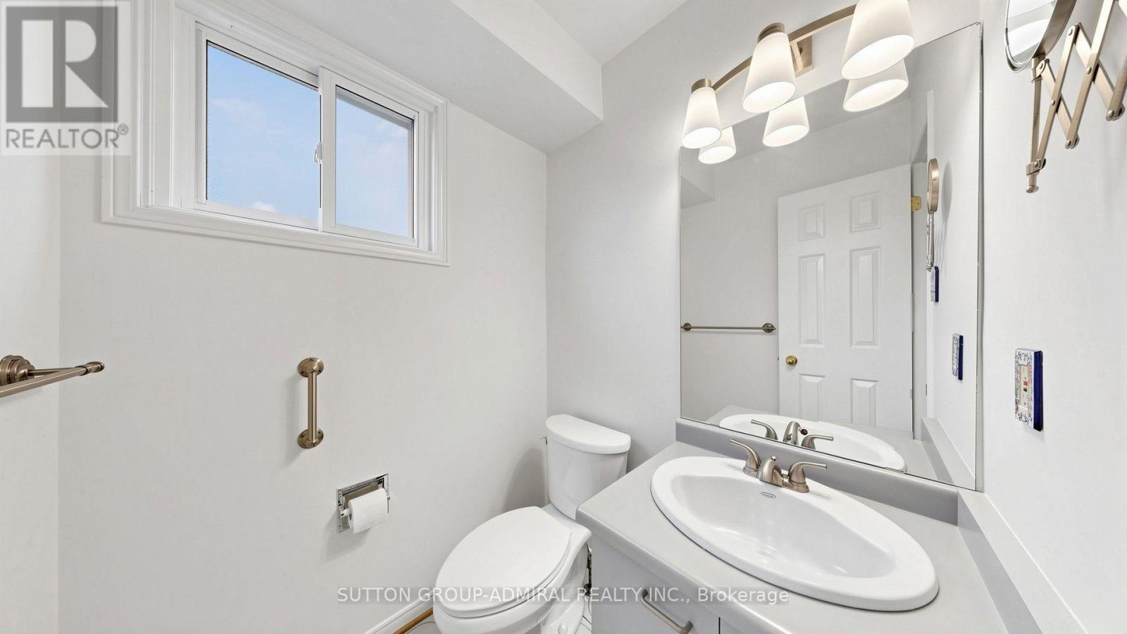 160 Marlott Road, Vaughan, Ontario  L6A 1H2 - Photo 17 - N13713348