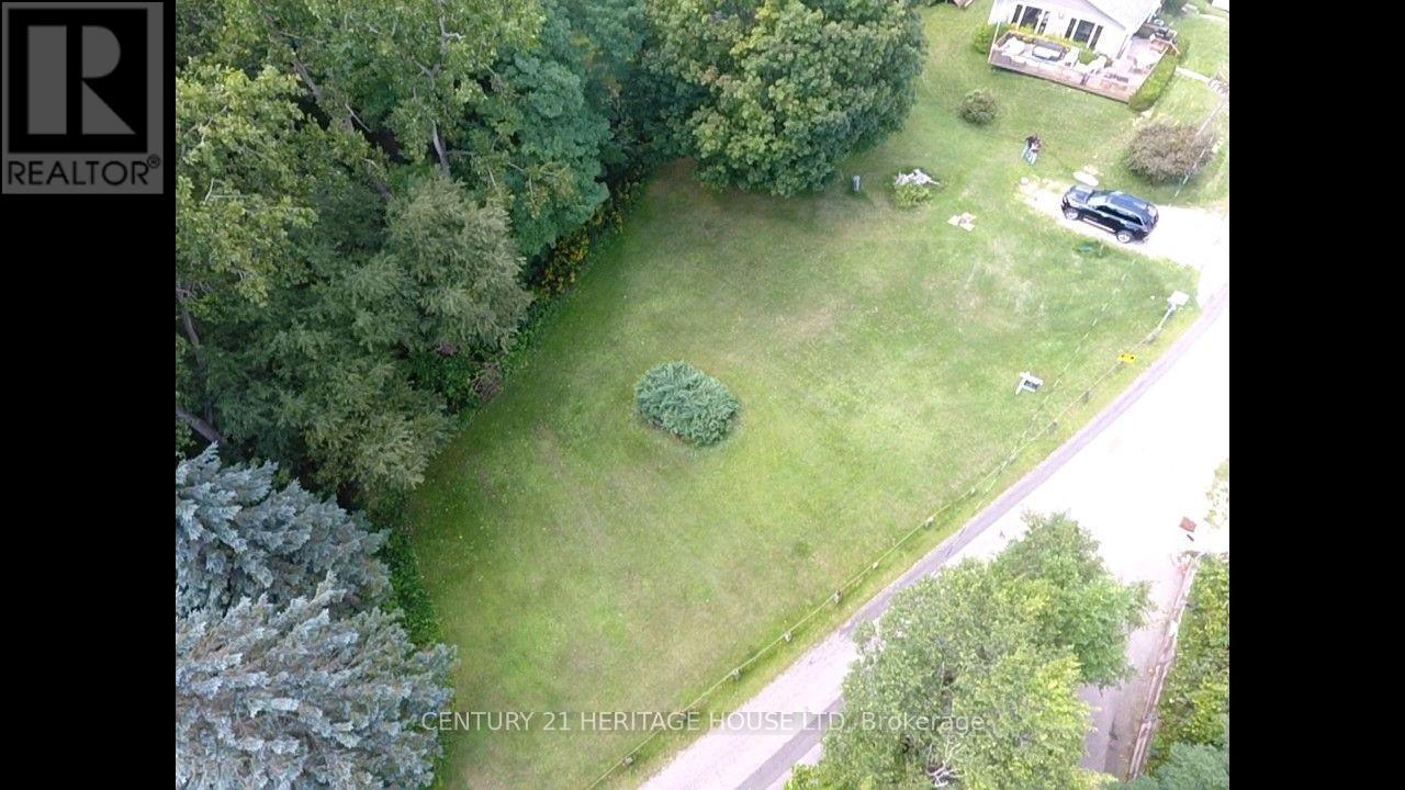 210 William Street N, Central Elgin, Ontario  N5L 1C5 - Photo 8 - X13714924
