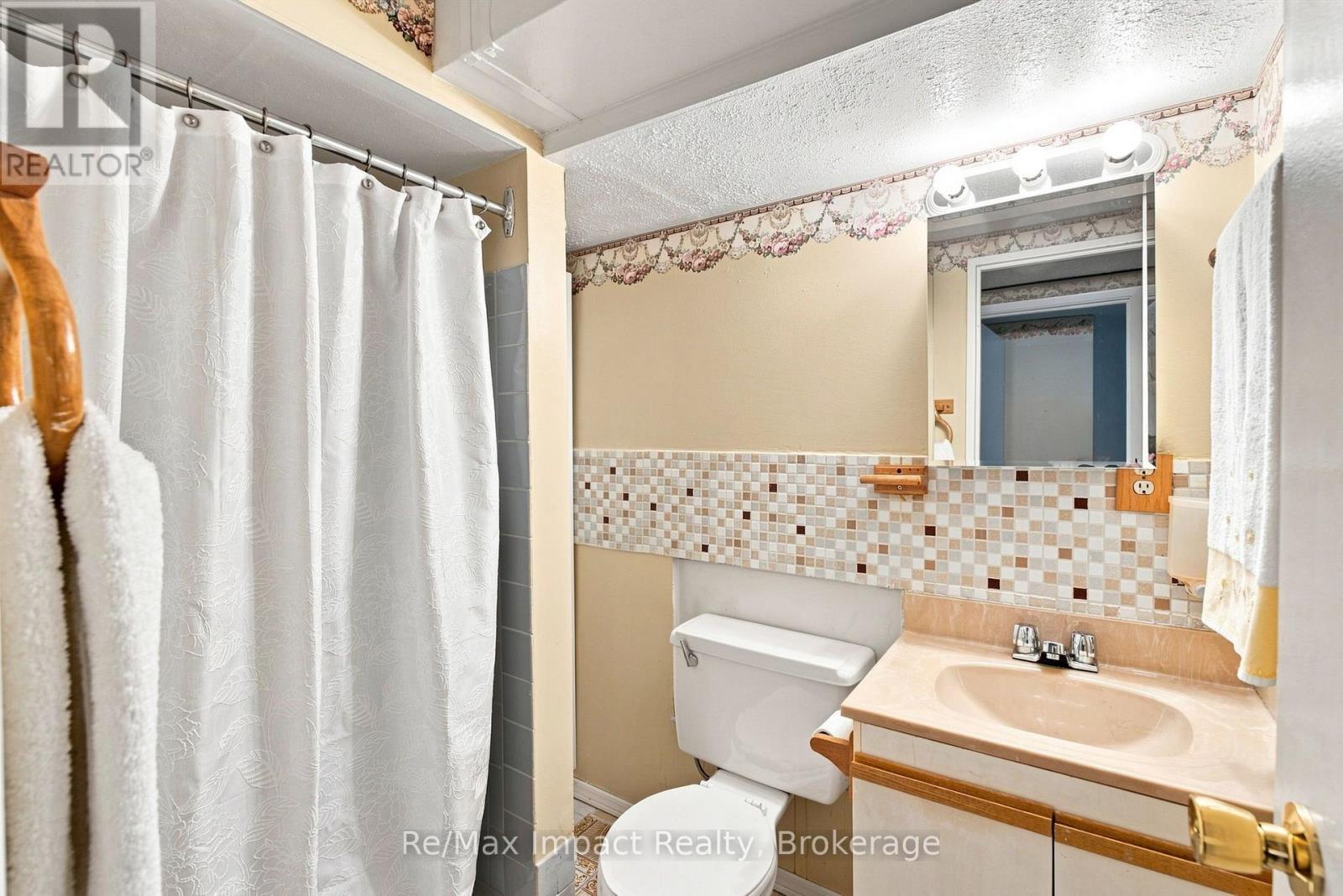 822 Southdown Street, Oshawa, Ontario  L1H 7X3 - Photo 28 - E13715288