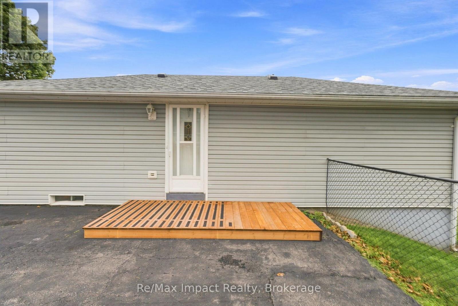 822 Southdown Street, Oshawa, Ontario  L1H 7X3 - Photo 45 - E13715288