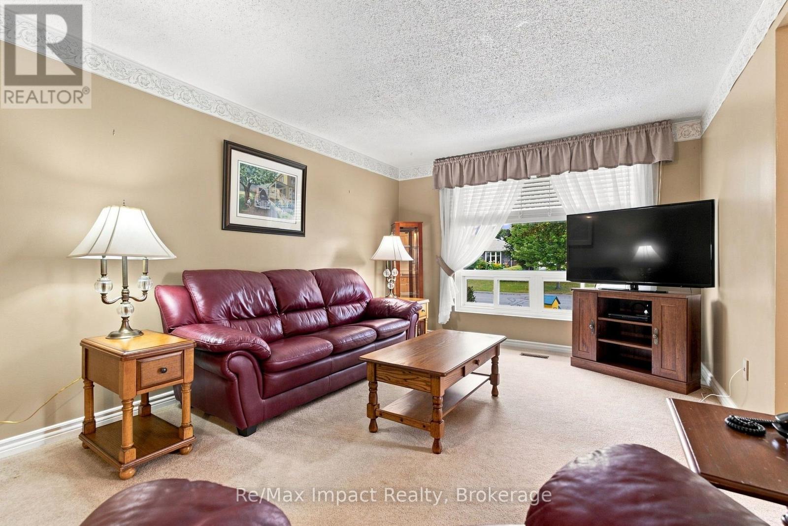 822 Southdown Street, Oshawa, Ontario  L1H 7X3 - Photo 8 - E13715288
