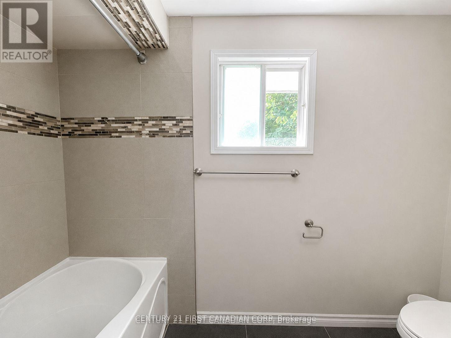 1341 Aldersbrook Road, London North, Ontario  N6G 3J1 - Photo 14 - X13715186