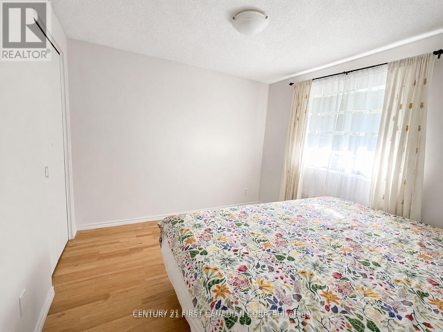 1341 Aldersbrook Road, London North, Ontario  N6G 3J1 - Photo 9 - X13715186