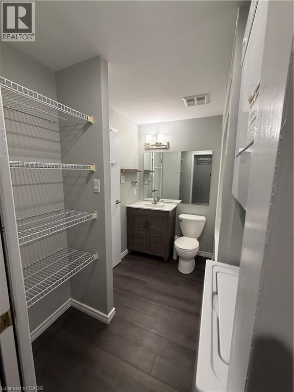 20 Ellen Street E Unit# 404, Kitchener, Ontario N2H 6R7 - Photo 15 - 40837182