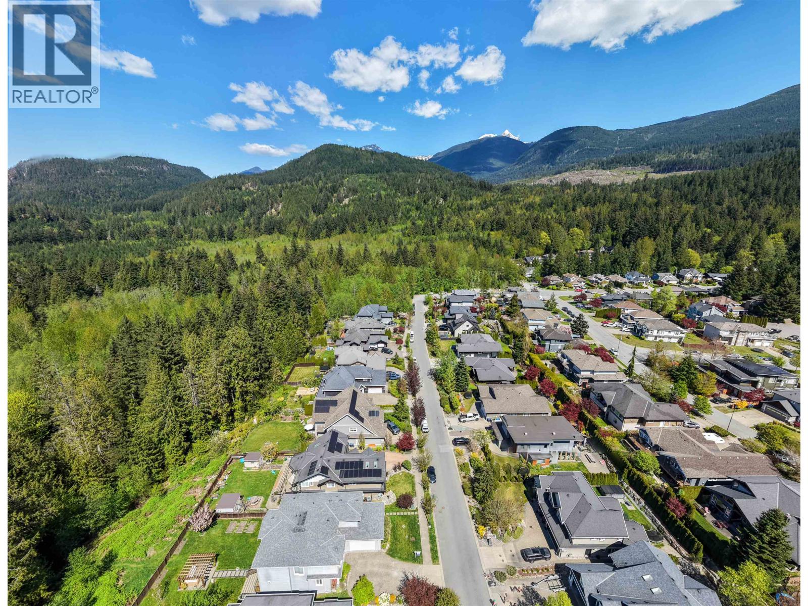 1012 Jay Crescent, Squamish, British Columbia  V8B 0P2 - Photo 25 - R3118248