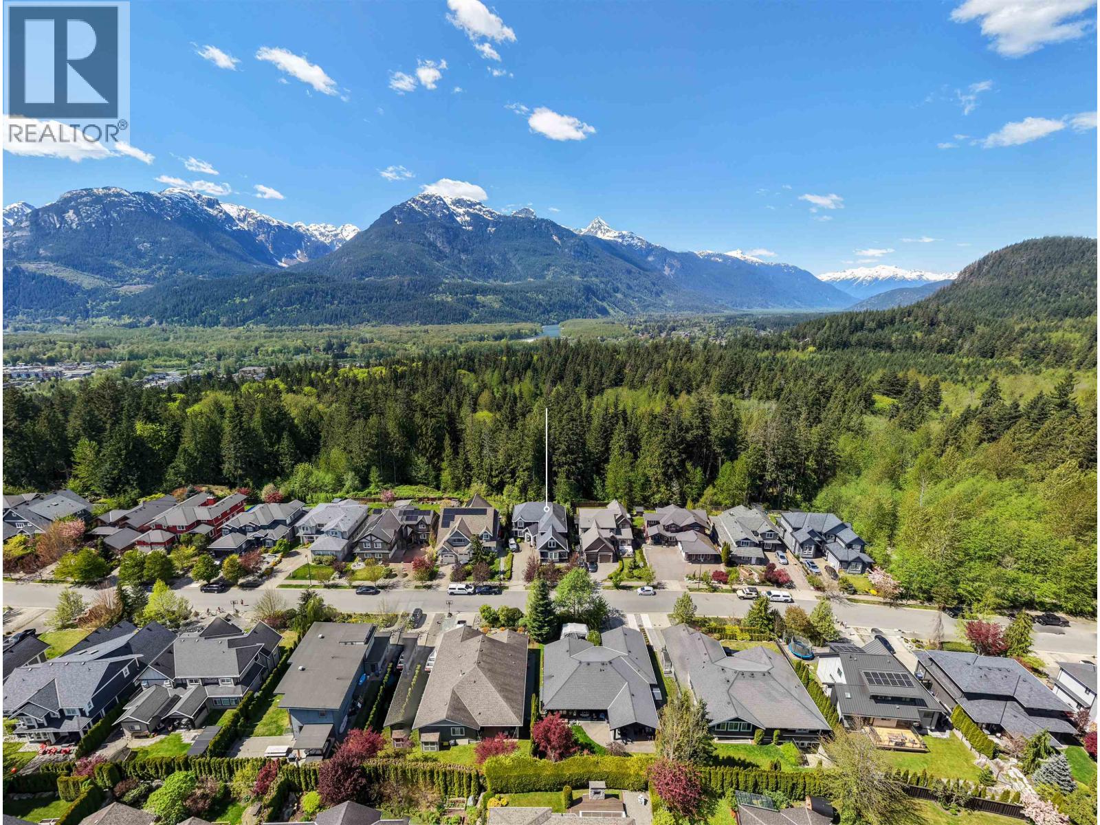 1012 Jay Crescent, Squamish, British Columbia  V8B 0P2 - Photo 27 - R3118248