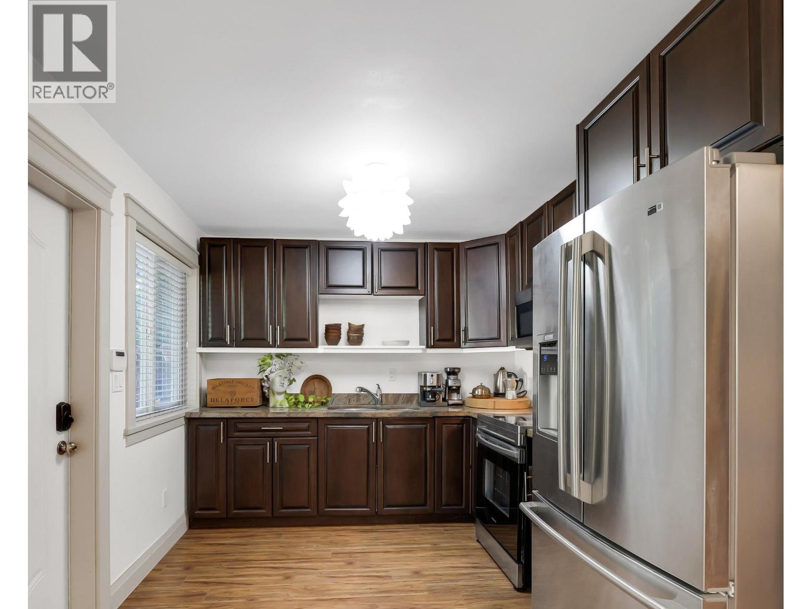 1012 Jay Crescent, Squamish, British Columbia  V8B 0P2 - Photo 21 - R3118248