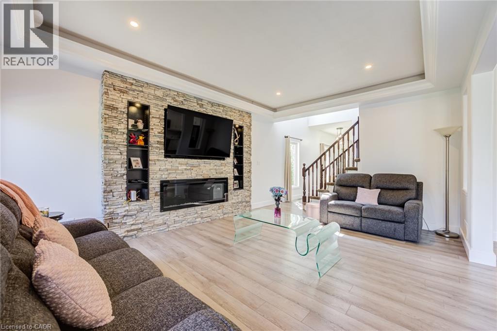 944 Parkvale Court, Kitchener, Ontario  N2R 1Y6 - Photo 14 - 40857469