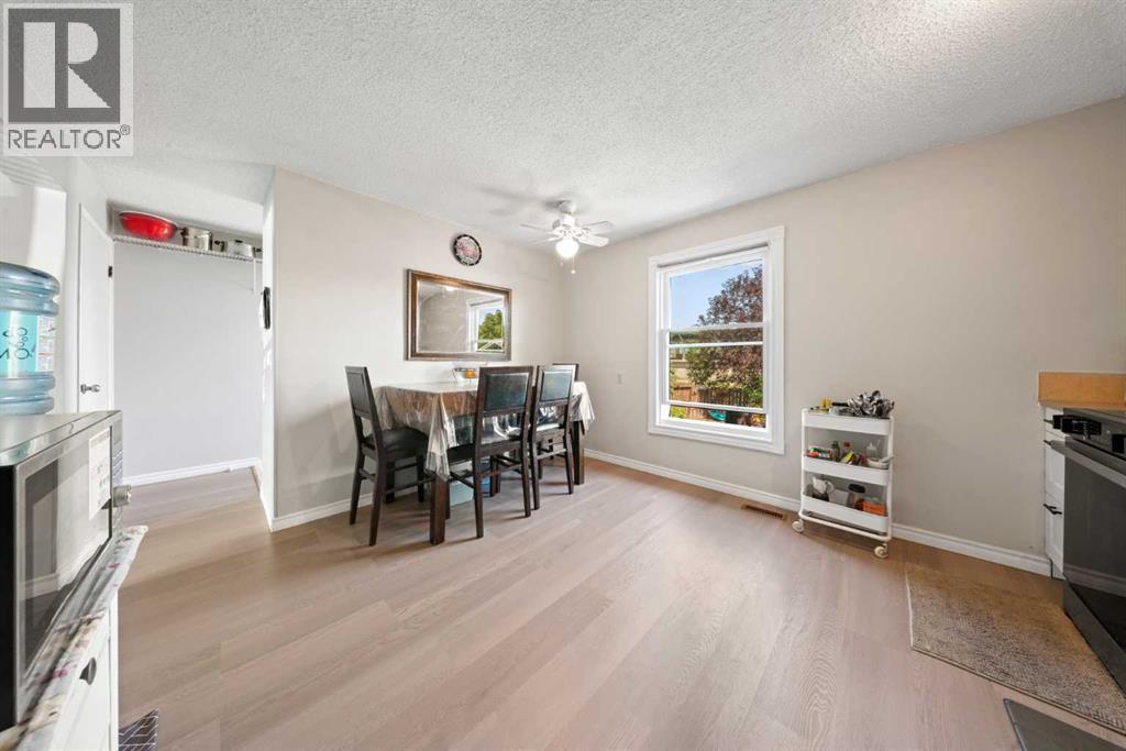 32 Shawmeadows Road Sw, Calgary, Alberta  T2Y 1B2 - Photo 6 - A2334323
