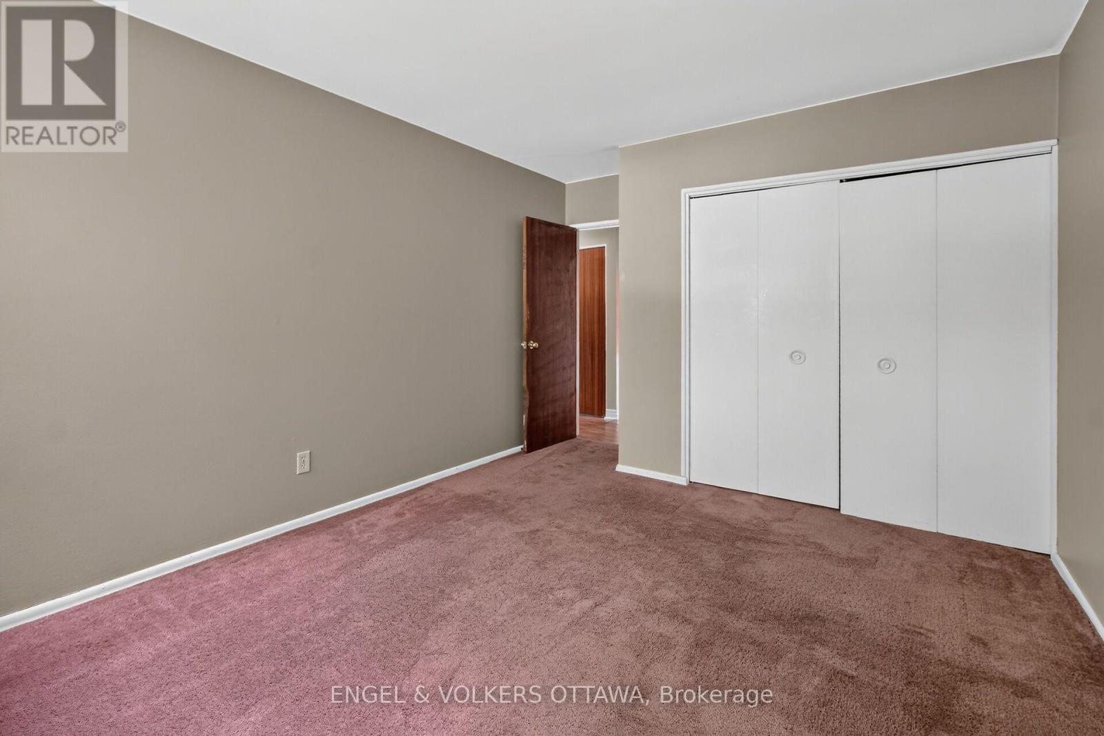 14 Oakview Avenue, Ottawa, Ontario  K2G 3A1 - Photo 22 - X13715232