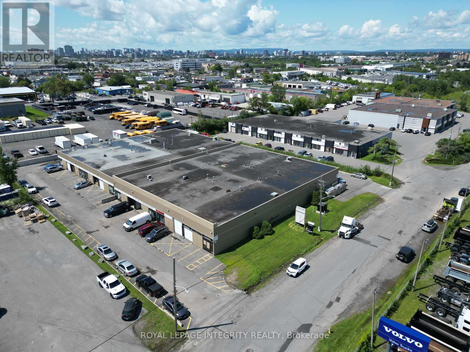 1580 Liverpool Court, Ottawa, Ontario  K1B 4L2 - Photo 27 - X13715244