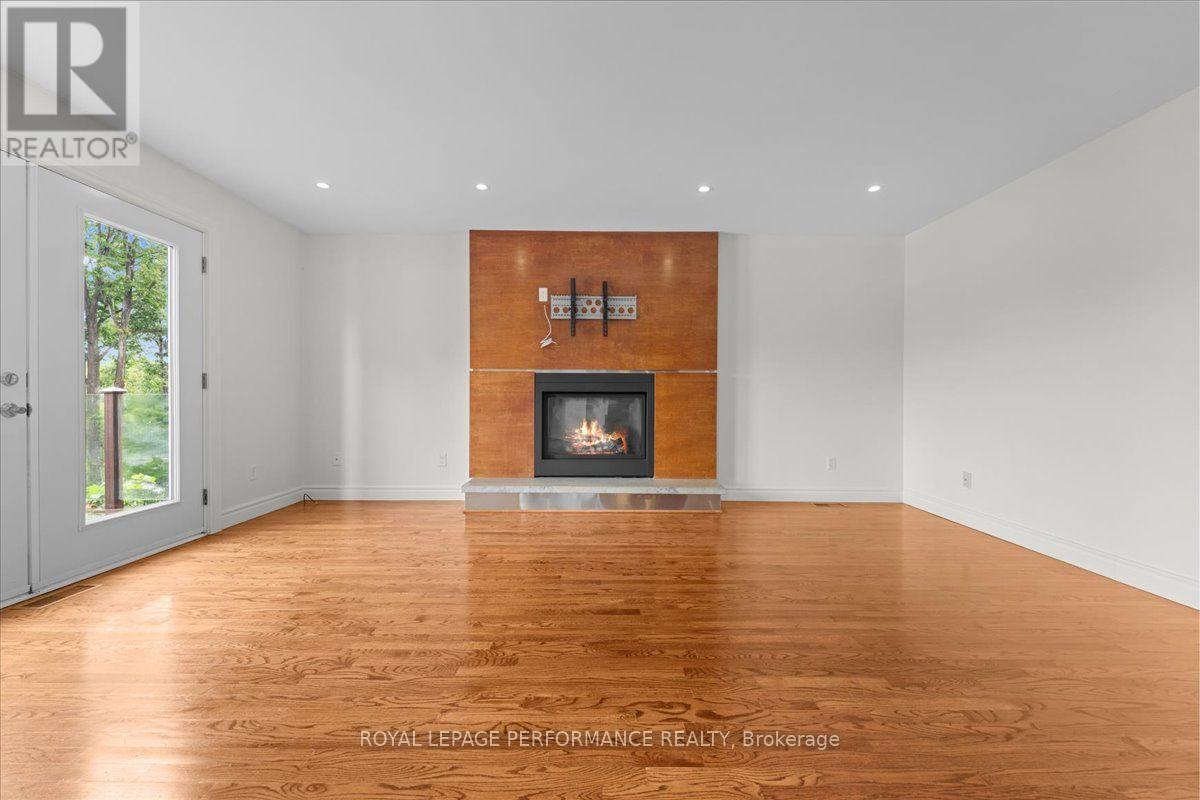 4 Wellsmere Court, Ottawa, Ontario  K2E 8C2 - Photo 16 - X13715292