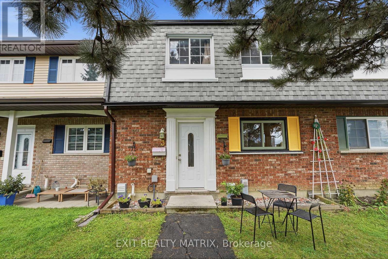 3 - 1661 HERON ROAD, Ottawa, Ontario