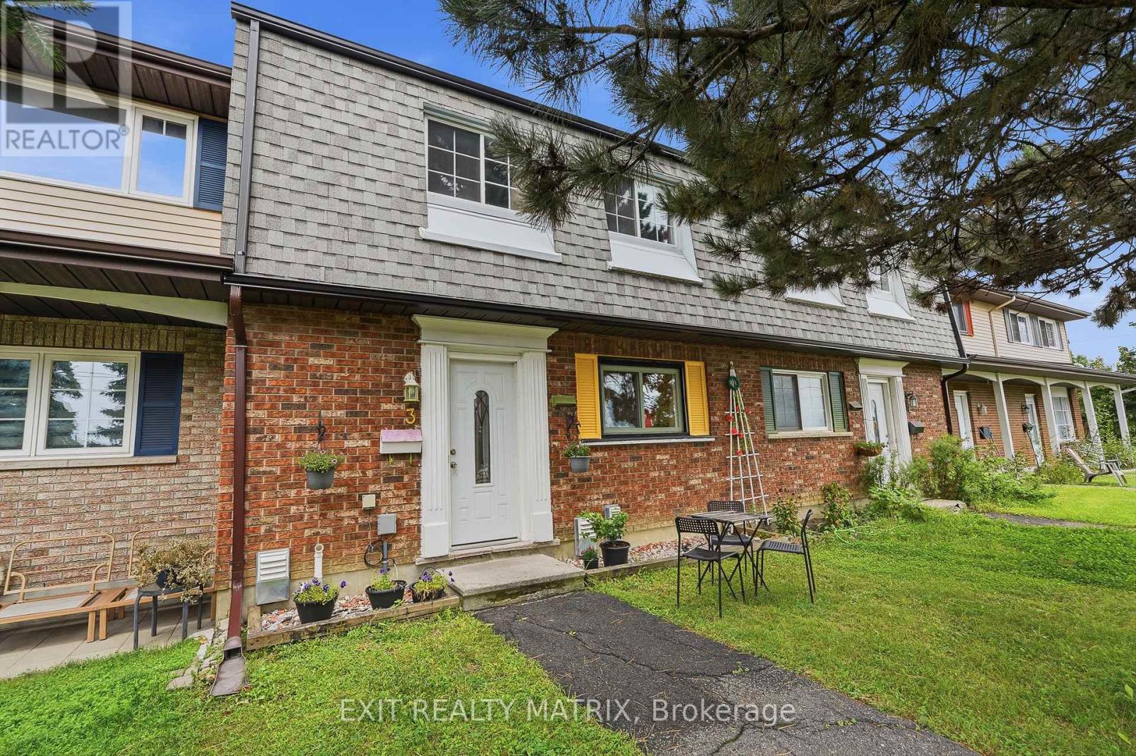 3 - 1661 Heron Road, Ottawa, Ontario  K1V 6A3 - Photo 2 - X13715328