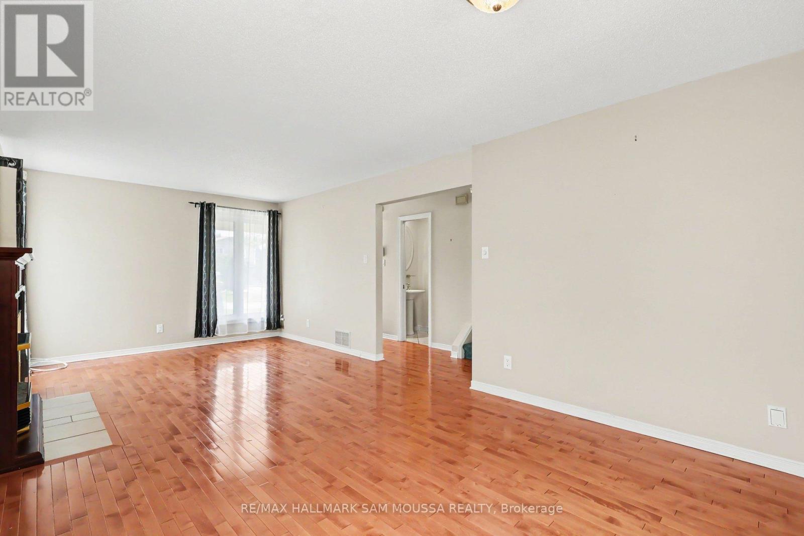 1475 Deavy Way, Ottawa, Ontario  K1E 2W7 - Photo 11 - X13715338