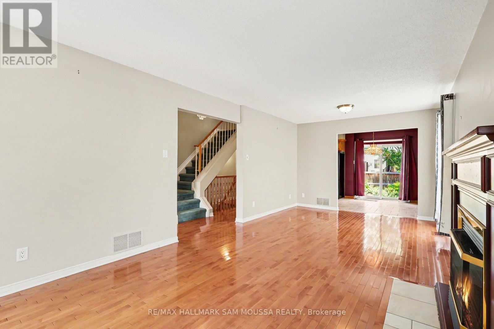 1475 Deavy Way, Ottawa, Ontario  K1E 2W7 - Photo 12 - X13715338