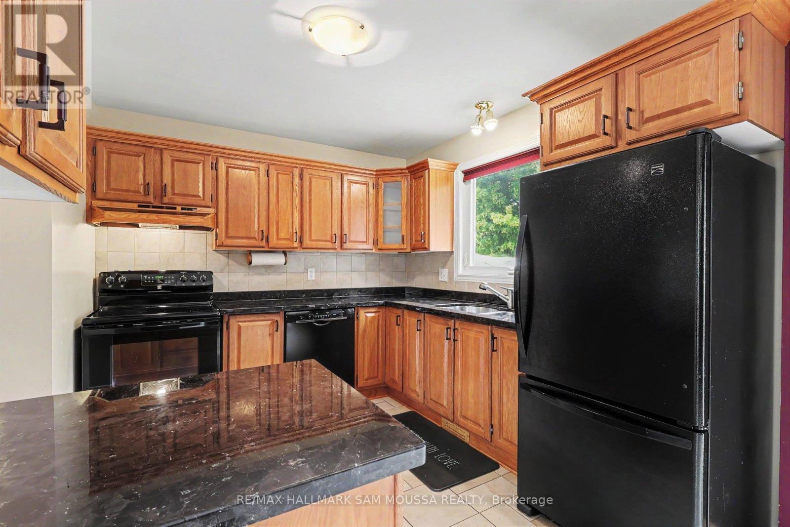 1475 Deavy Way, Ottawa, Ontario  K1E 2W7 - Photo 15 - X13715338
