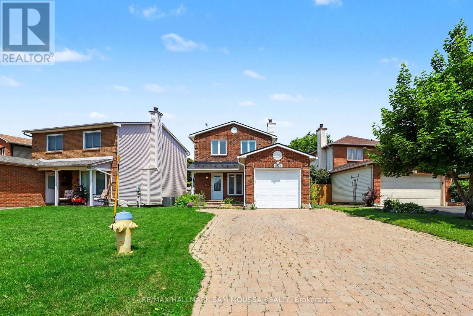 1475 Deavy Way, Ottawa, Ontario  K1E 2W7 - Photo 3 - X13715338