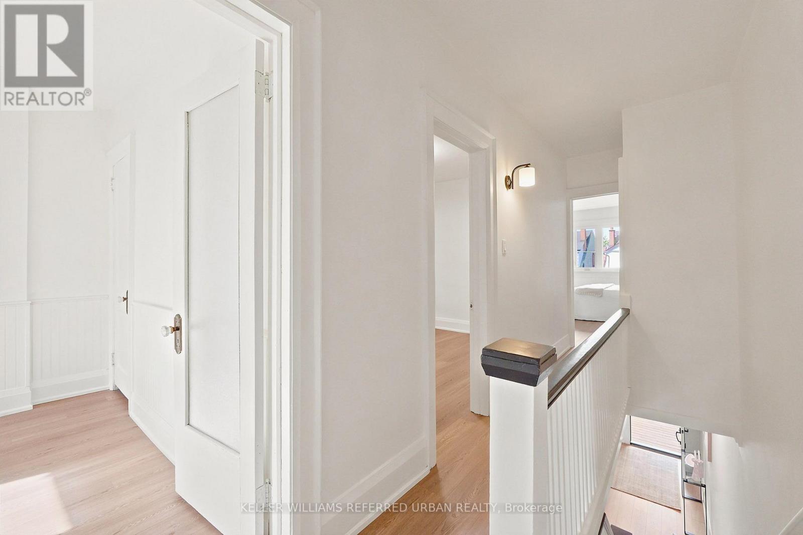 220 Westmount Avenue, Toronto, Ontario  M6E 3M8 - Photo 12 - C13715250