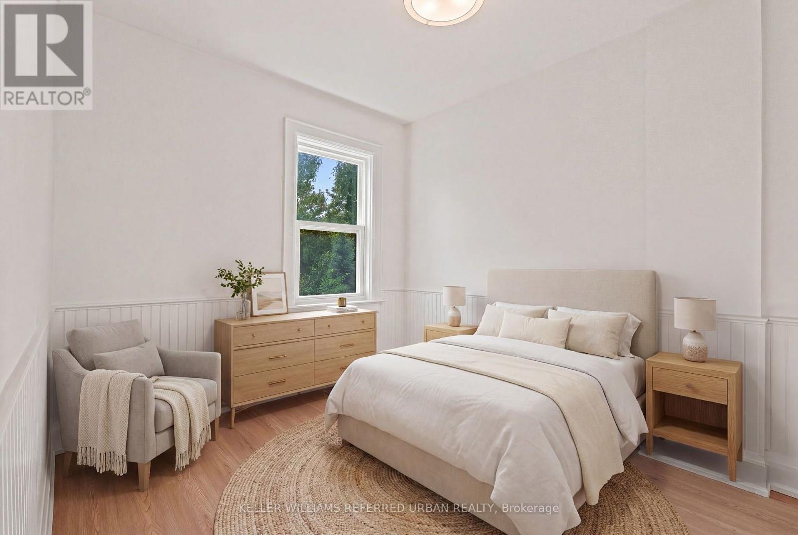 220 Westmount Avenue, Toronto, Ontario  M6E 3M8 - Photo 17 - C13715250