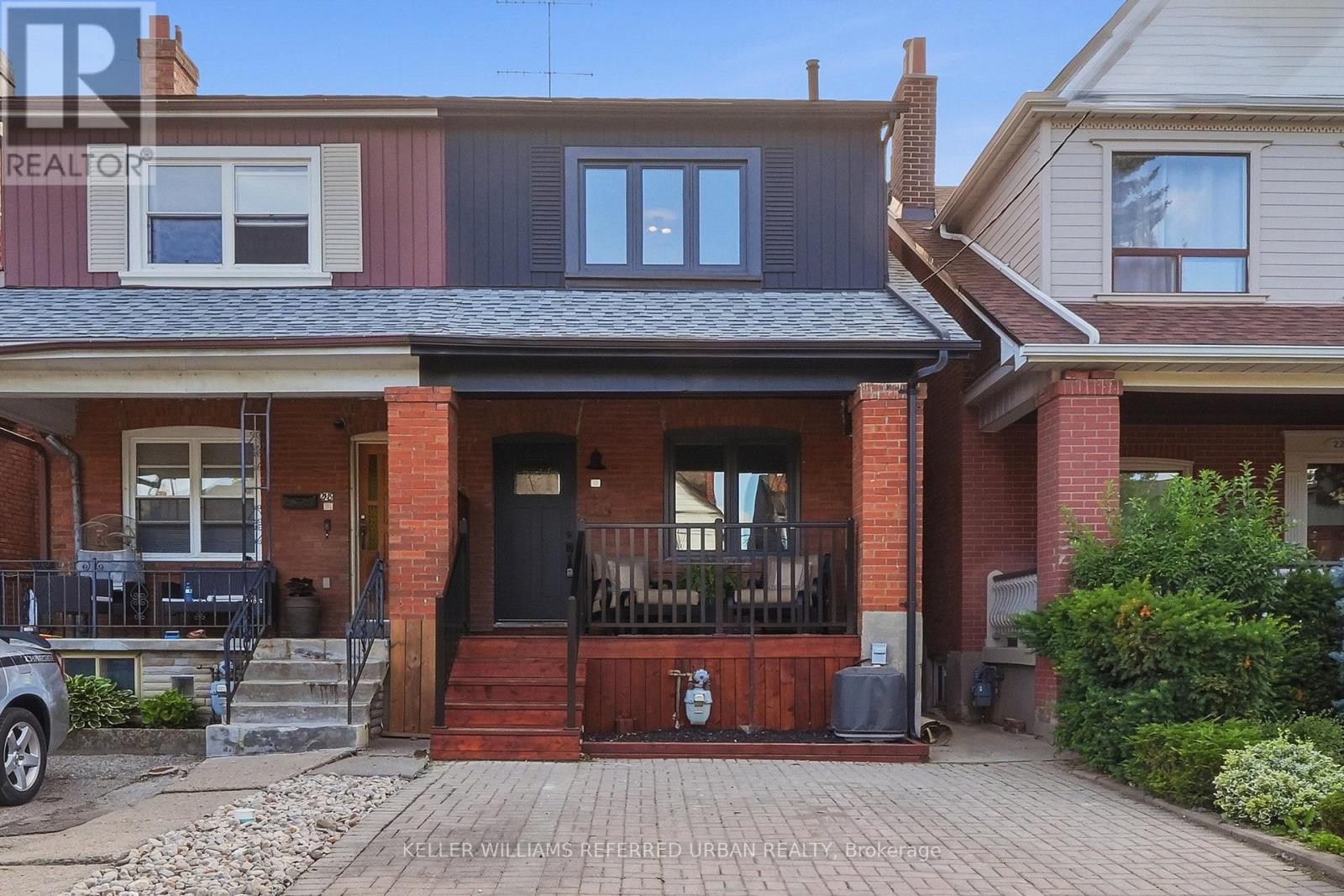 220 Westmount Avenue, Toronto, Ontario  M6E 3M8 - Photo 2 - C13715250