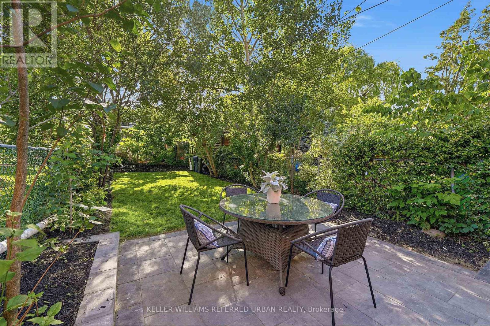 220 Westmount Avenue, Toronto, Ontario  M6E 3M8 - Photo 28 - C13715250