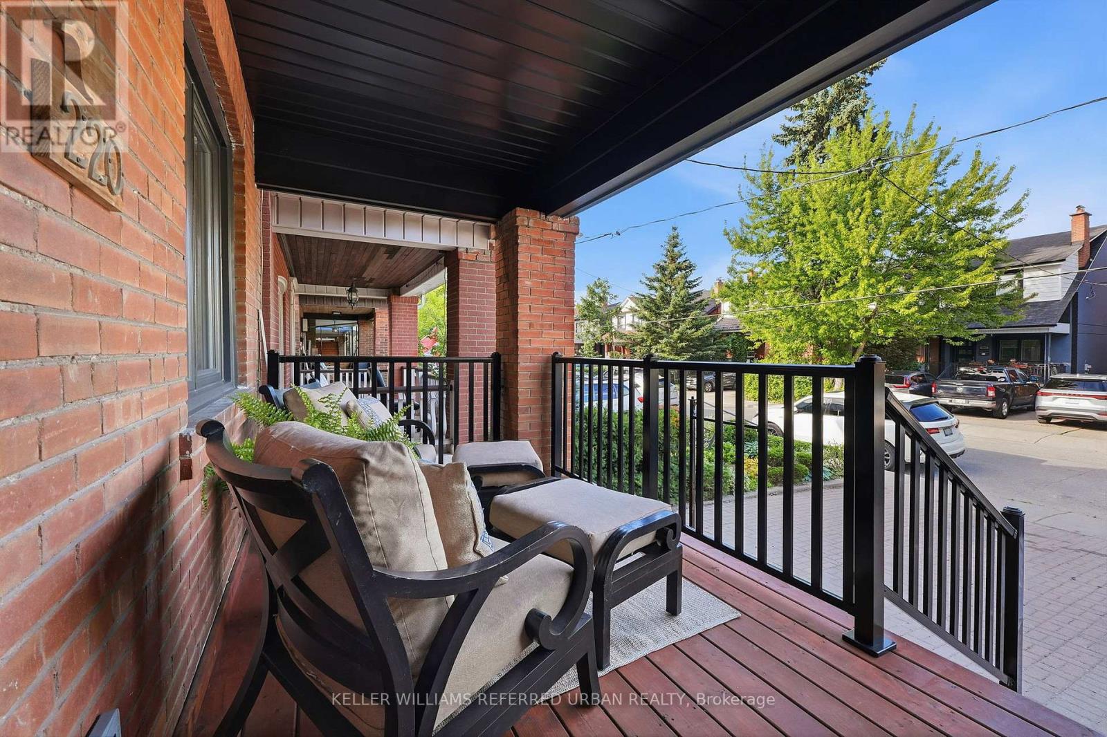 220 Westmount Avenue, Toronto, Ontario  M6E 3M8 - Photo 4 - C13715250