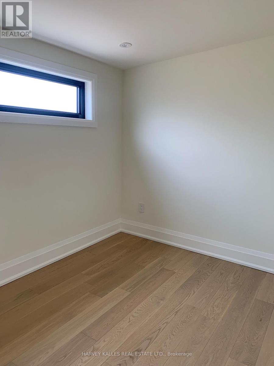 1 - 58 Kenwood Avenue, Toronto, Ontario  M6C 2S2 - Photo 13 - C13715302